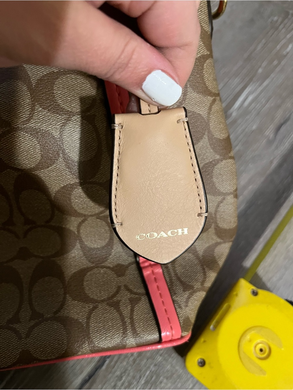 Pink vintage monogram Coach Brown Signature Canvas Tote with Coral Trim - Picture 2 of 10